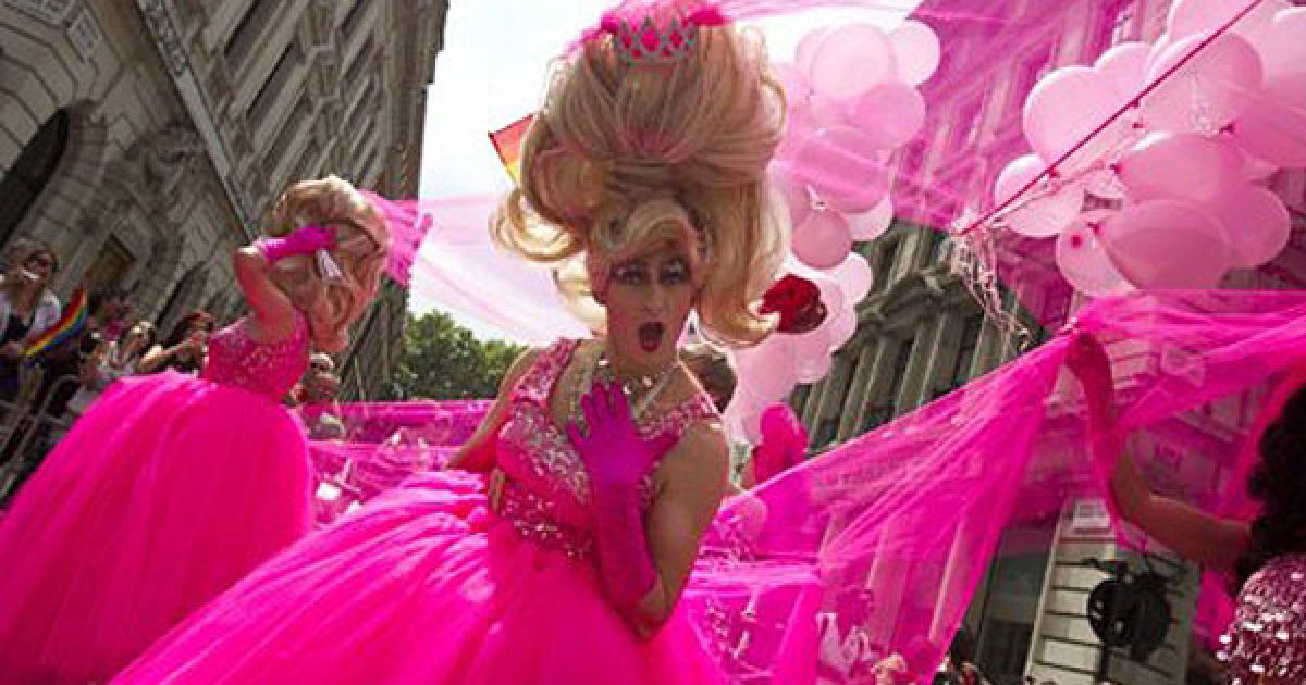 Щорічний гей-парад "Gay Pride 2011" в Лондоні зібрав більше мільйона глядачів. / © AFP