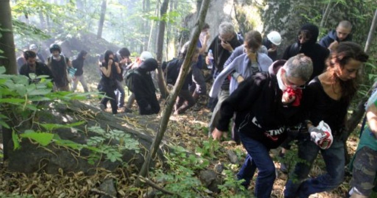 Сотні італійців, протестуючи проти будівництва залізниці, побилися з поліцією / © AFP