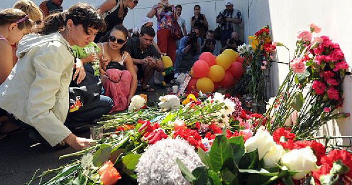 У зв&#039;язку з катастрофою прогулянкового теплохода "Булгарія" 12 липня в Росії оголошено Днем жалоби. / © AFP