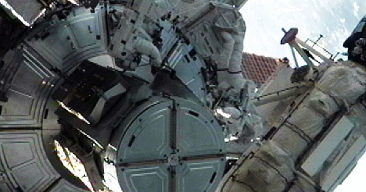 33-ій політ шатлу Atlantis до Міжнародної космічної станції. / © NASA