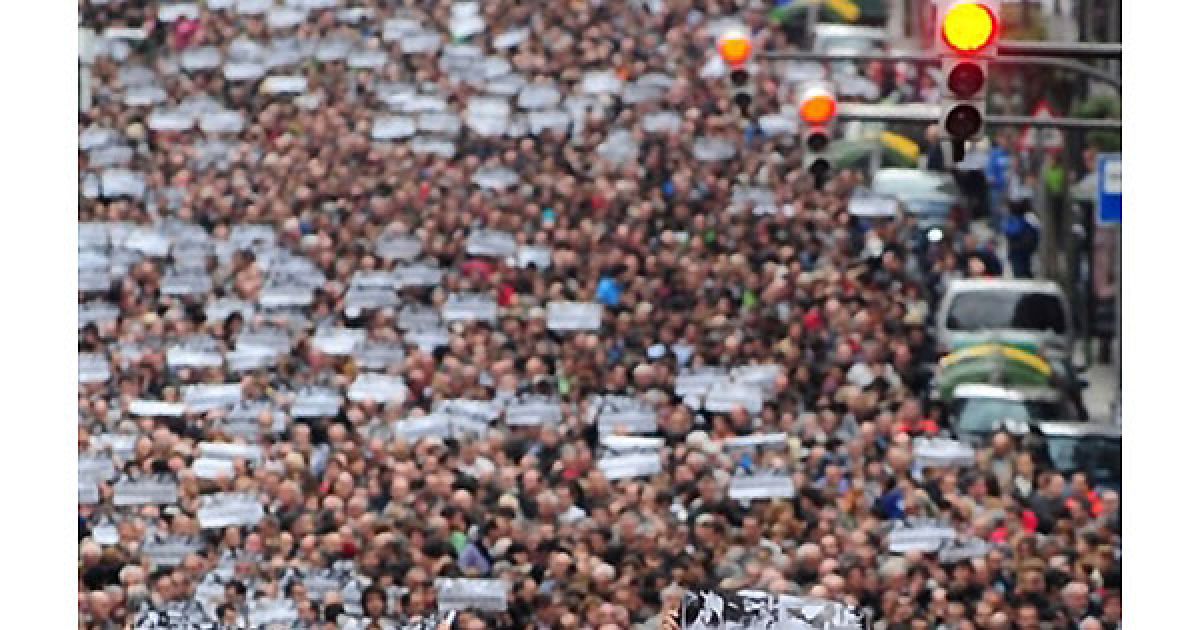Іспанія, Більбао. Тисячі людей взяли участь у марші із вимогами легалізації нової баскської партії прихильників незалежності Сорту у північному іспанському місті басків Більбао. / © AFP