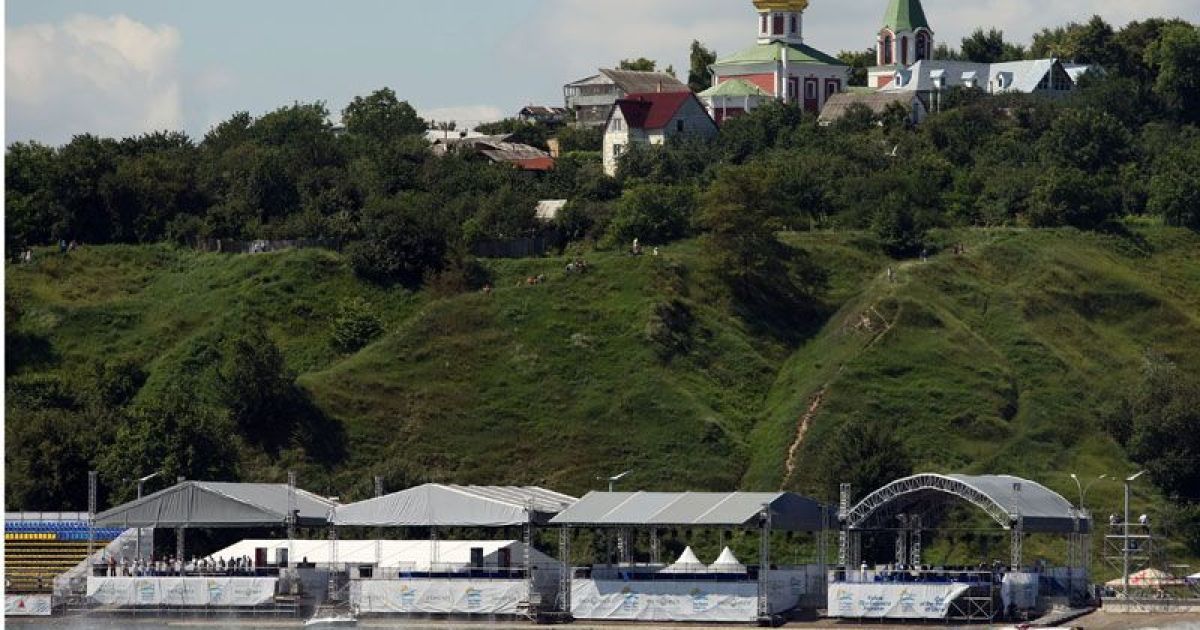 З 29 по 31 липня на Київському водосховищі проходитиме перший в Україні етап Формули-1 на воді. / © f1h2o.com