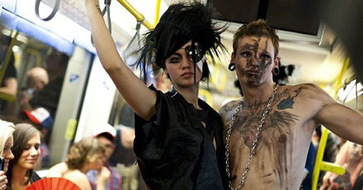 Шоу-показ моди "Underground Catwalk" провели у берлінському метро. / © AFP