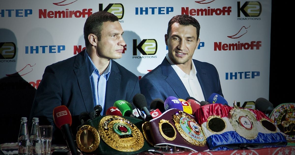 Брати клички привезли в Україну всі найпрестижніші пояси чемпіонів світу з боксу.