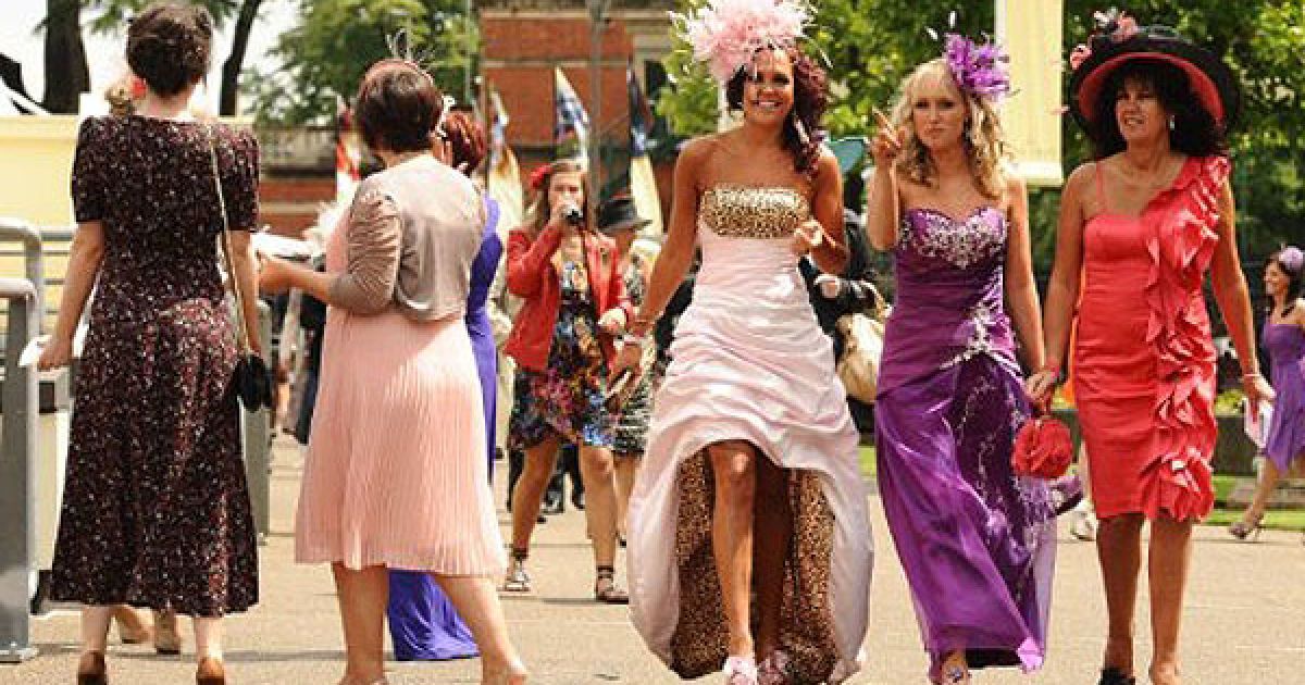 Щорічні королівські перегони Royal Ascot традиційно є святом модних капелюшків.