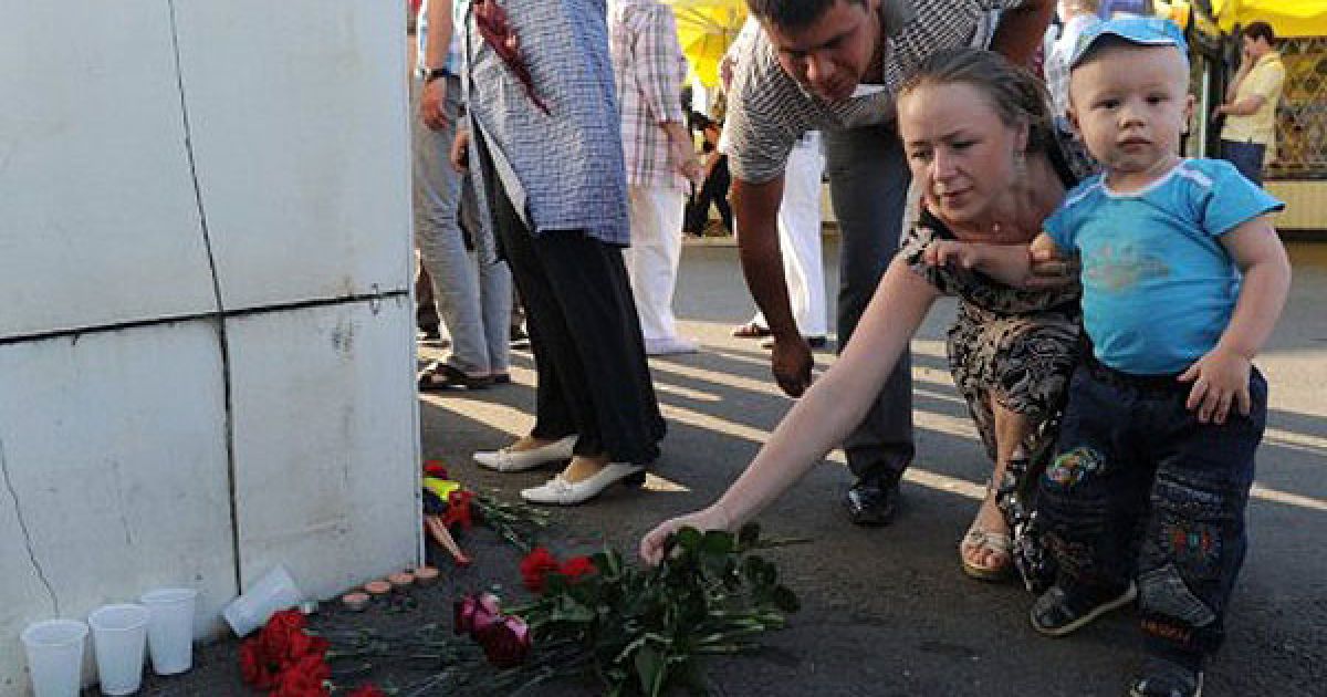 У зв&#039;язку з катастрофою прогулянкового теплохода "Булгарія" 12 липня в Росії оголошено Днем жалоби. / © AFP