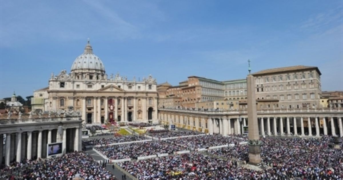 Християни всього світу відзначають свято Великодня / © AFP