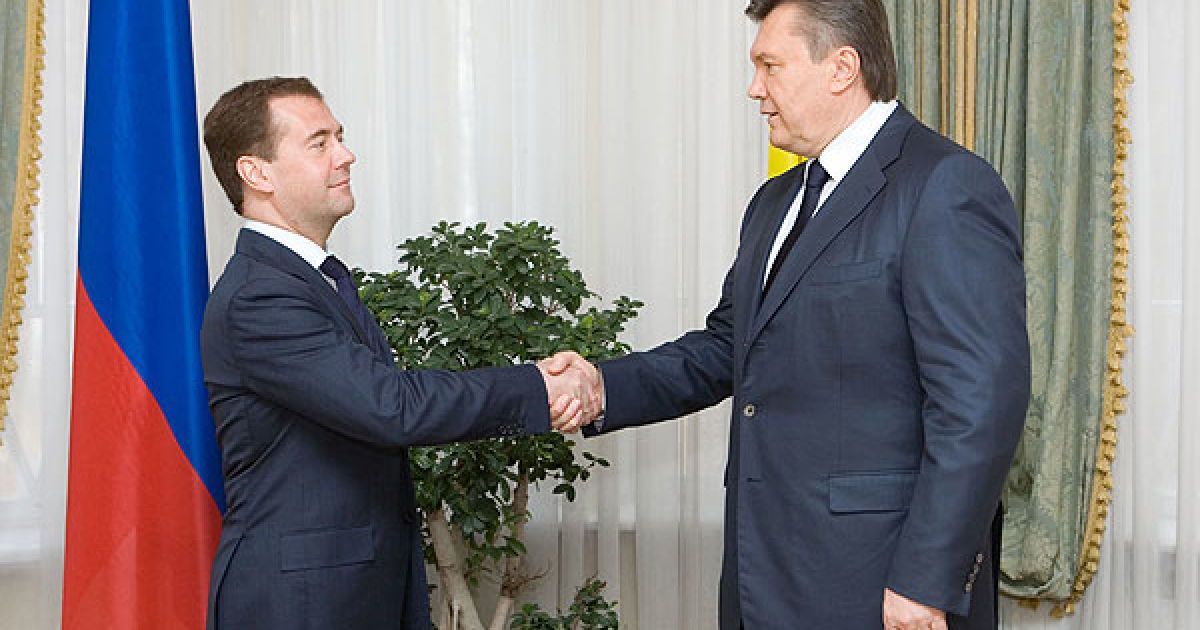Президент України Віктор Янукович і президент Росії Дмитро Мєдвєдєв зустрілися у Чорнобилі.