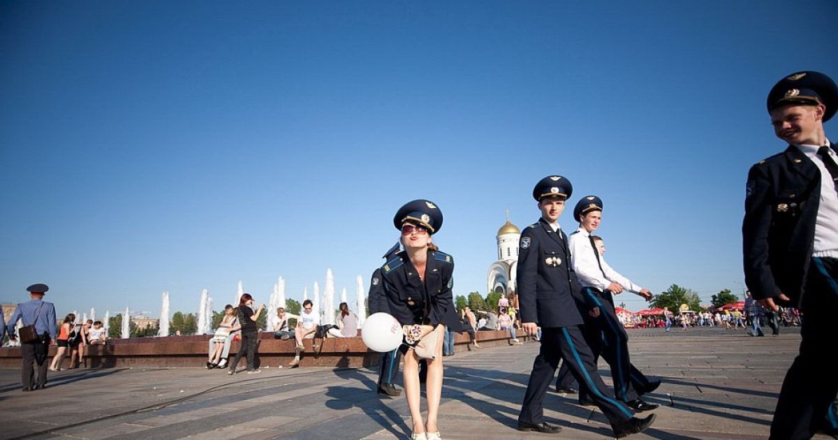 Російські випускники / © yuzilla.livejournal.com