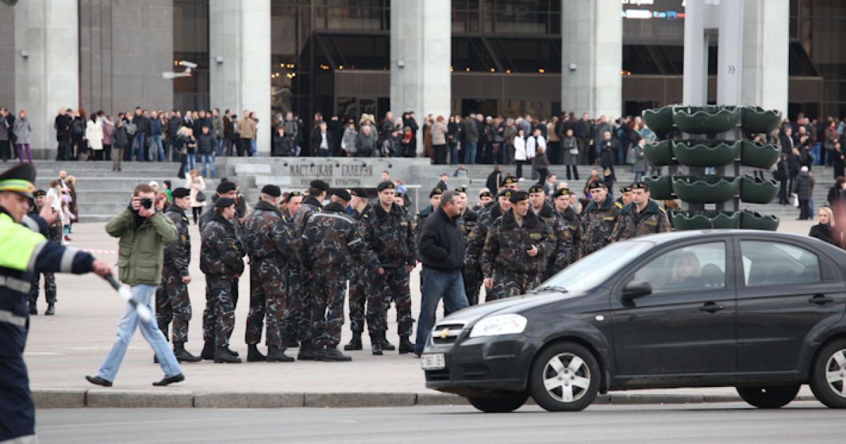 Потужний вибух пролунав на центральній станції метрополітену білоруської столиці "Жовтнева" у вечірню "годину пік" / © onliner.by