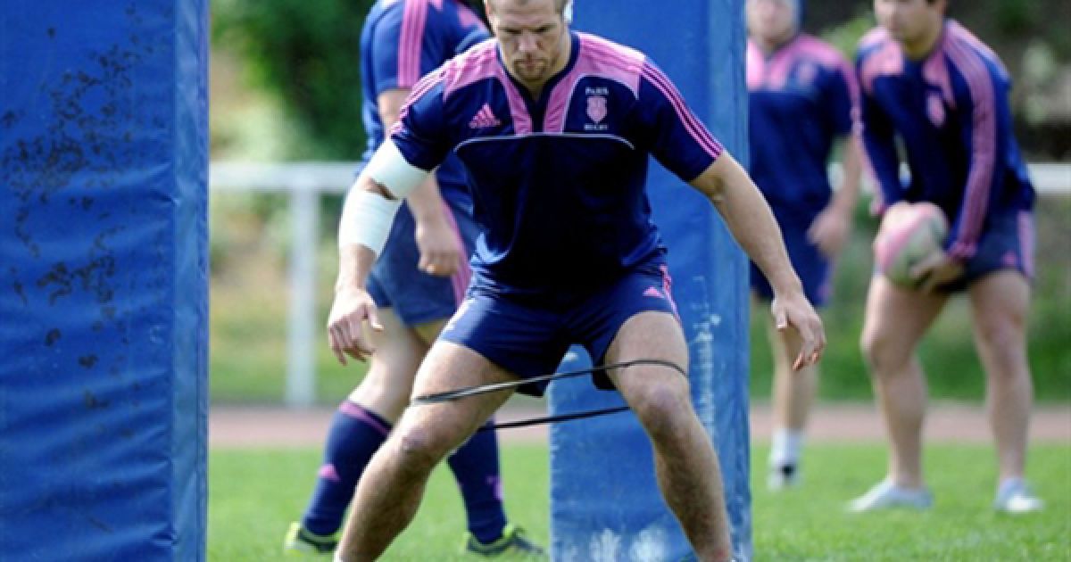 Франція, Париж. Тренування Легіонера паризького клубу з регбі Stade Francais Джеймса Хаскелла. / © AFP