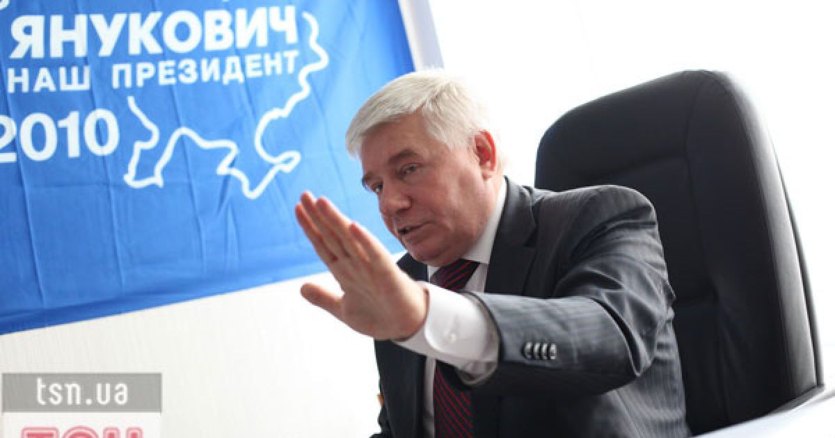 Чечетов просить БЮТ не робити з Ющенка крайнього