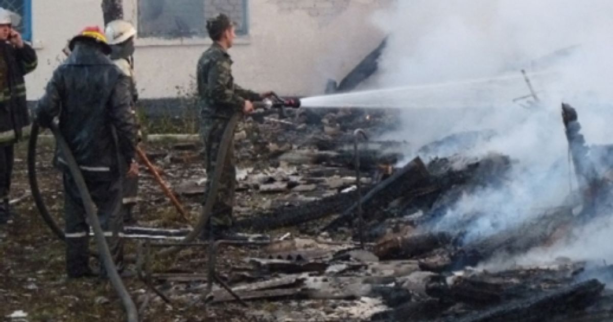 В Рівненській області 16 осіб трагічно загинули під час пожежі, яка сталась у центрі для літніх людей в селі Біле. / © ZAXID.NET