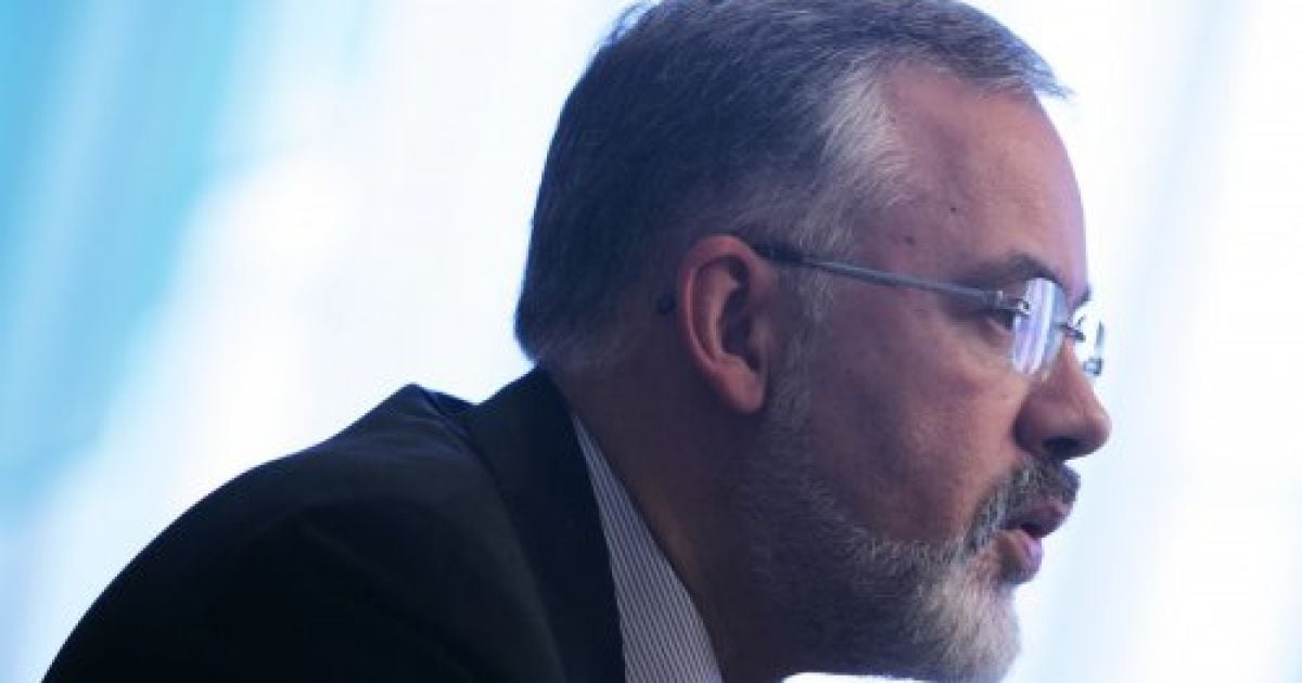 Відомство Табачника розробило нові навчальні плани для школи