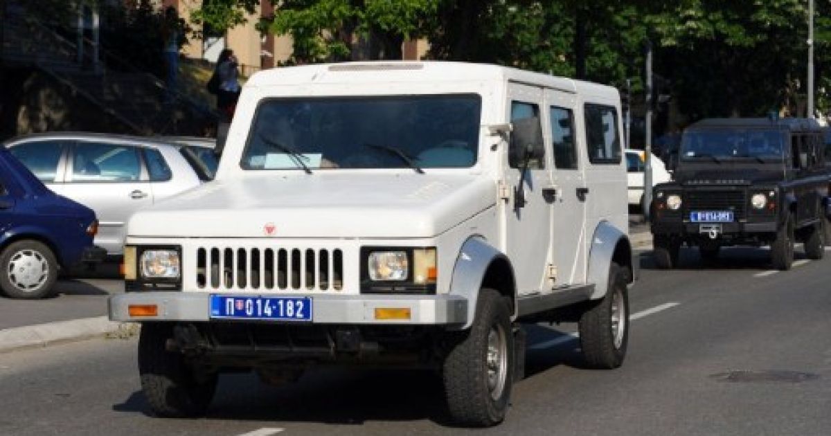 Заарештованого у Сербії колишнього генерала боснійських сербів Ратко Младіча видали Міжнародному трибуналу у справах колишньої Югославії в Гаазі. / © AFP