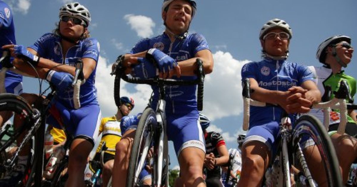 В Тернополі провели 55-ту міжнародну велогонку українсько-польської дружби / © УНІАН