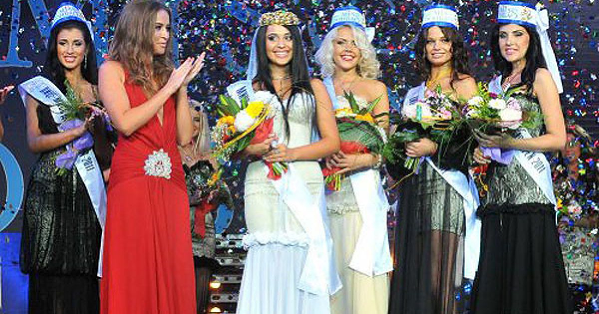 Переможницею конкурсу "Міс Донбас Open 2011" стала 19-річна студентка з Одеси Тетяна Грабович. / © УНІАН