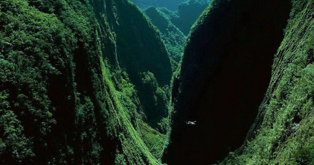 Bras de Caverne на острові Реюньон в Індійському океані / © Yann Arthus-Bertrand