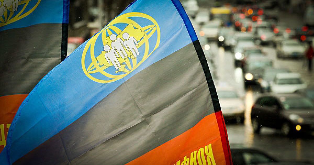 Сотні людей з усієї України з&#039;їхались до Києва на "Автомайдан" із вимогами відставки прем&rsquo;єр-міністра Миколи Азарова. / © Украинское Фото