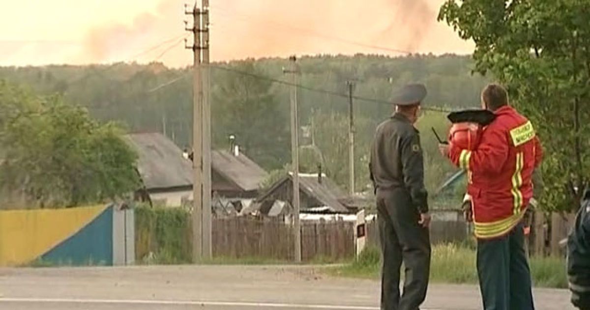 Двоє людей загинули в результаті вибухів на арсеналі в Удмуртії. До загибелі людей призвели стреси через вибухи. / © Вести.ру
