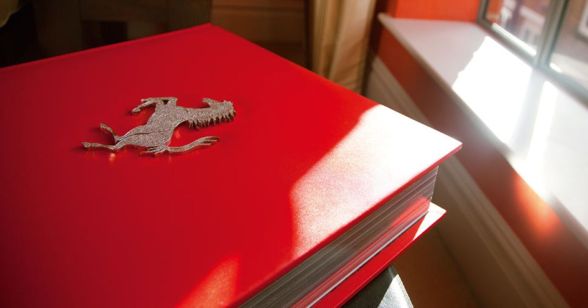 Книга Ferrari
