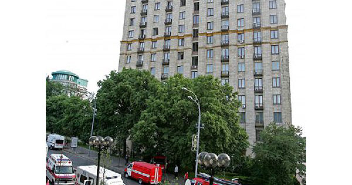 Під час пожежі в готелі "Україна" постраждали троє людей, двоє з яких є громадянами Нідерландів. / © УНІАН