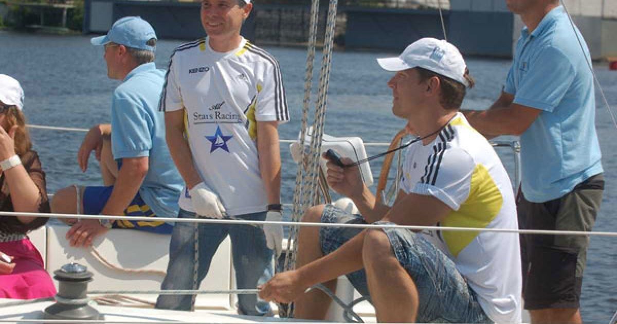 Під Києвом відбулась перша зіркова регата. / © gazeta.ua