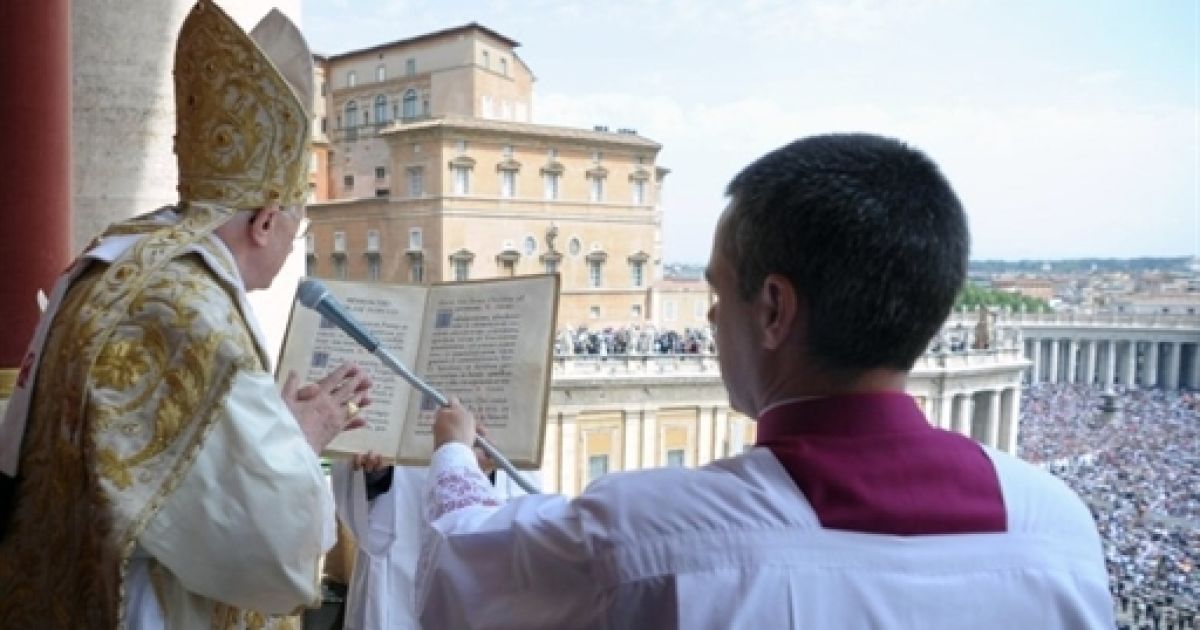 Християни всього світу відзначають свято Великодня / © AFP