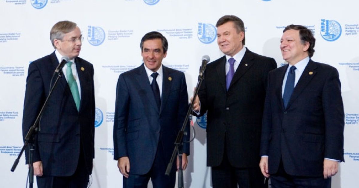 У Києві відкрився саміт з ядерної безпеки, приурочений до 25-річчя аварії на Чорнобильській АЕС.