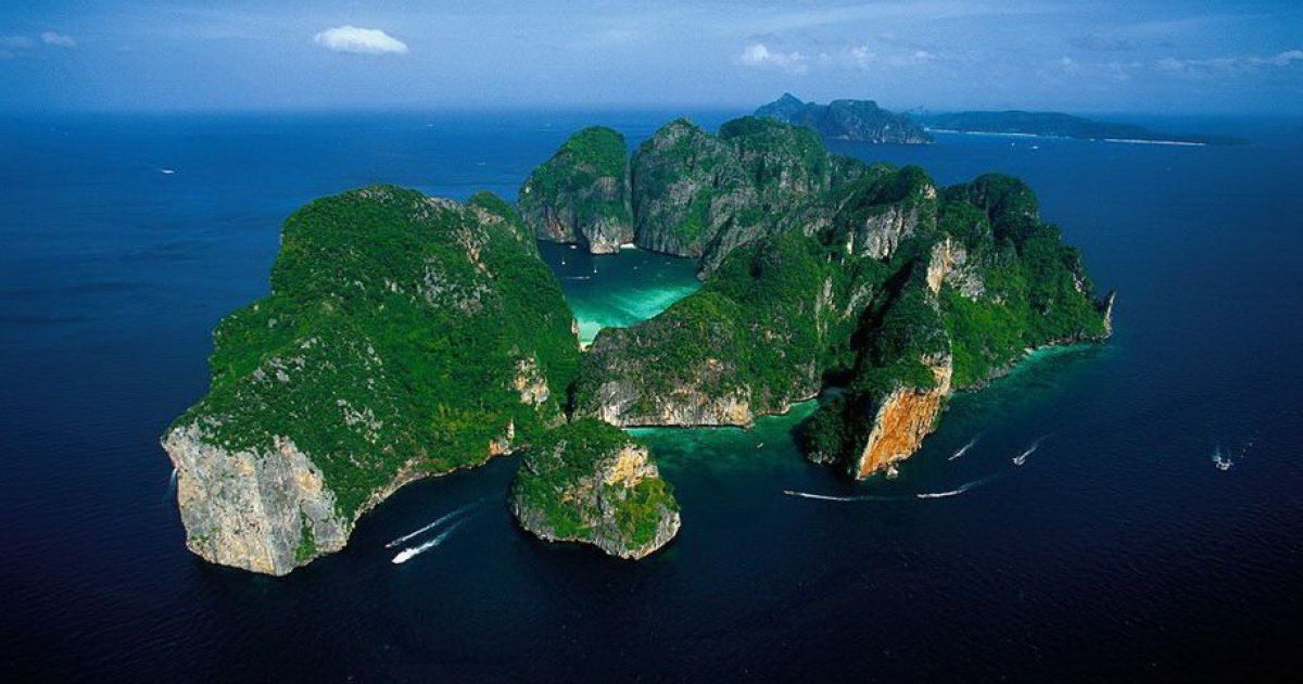 Phi Phi Le поблизу острова Пхукет, Таїланд / © Yann Arthus-Bertrand