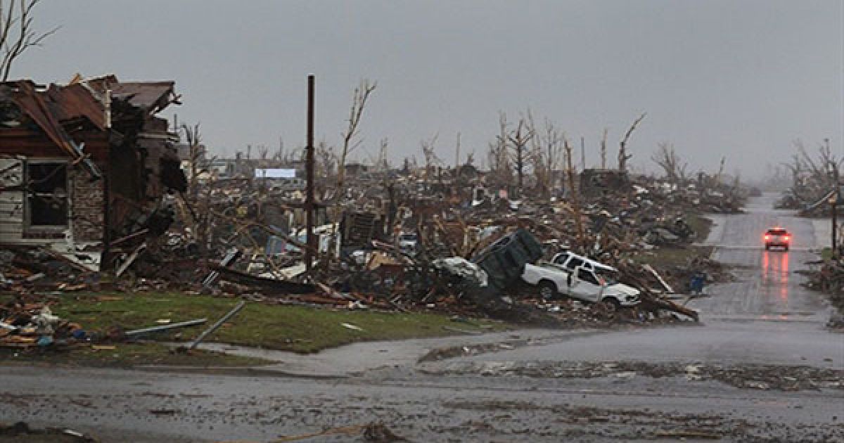 Торнадо зруйнував місто Джоплін у США_11 / © AFP