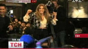 Яркая и скромная Дженнифер Лопес