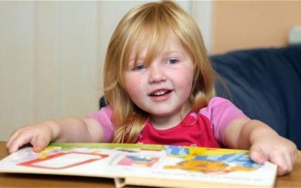 У Британії трирічна донька переможця телевікторин здала IQ-тест на 140