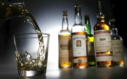 В Україні значно подорожчає імпортний алкоголь