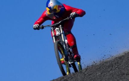 Австрійський велосипедист встановив рекорд швидкості на вулкані в Нікарагуа (відео)