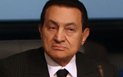 Почувши про смерть Каддафі Мубарак розридався