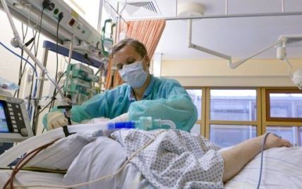 В лікарні Краснодону через отруєння досі залишається 37 учнів