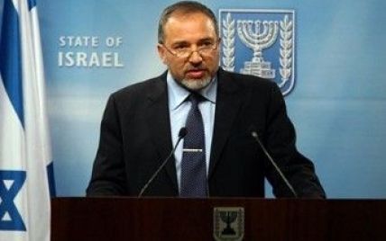 Міністр закордонних справ Ізраїлю подав у відставку