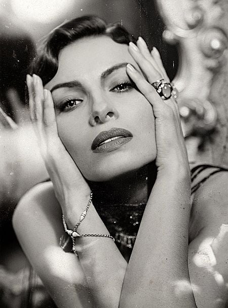 Жынысты көрсету