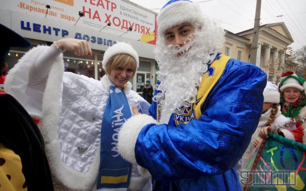 В Евпатории прошел фестиваль Дедов Морозов / © УНІАН