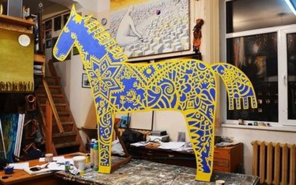 Евромайдану подарили лошадь / © Сегодня