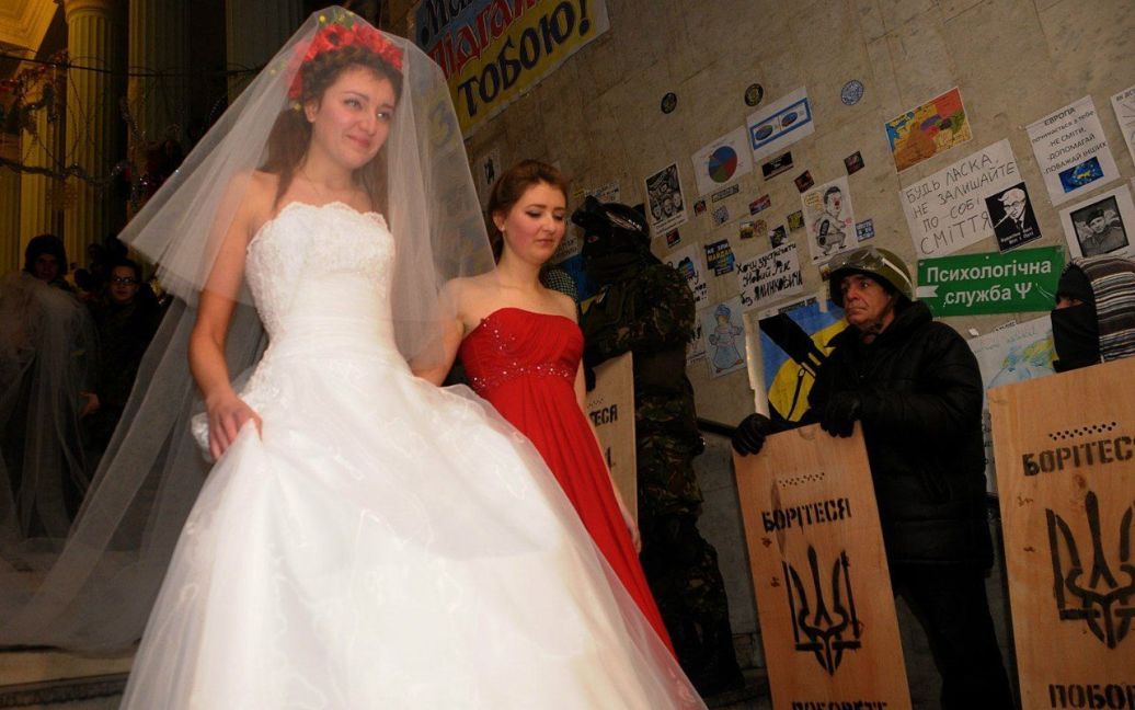 Первая революционная свадьба на Майдане / © Следственный комитет РФ