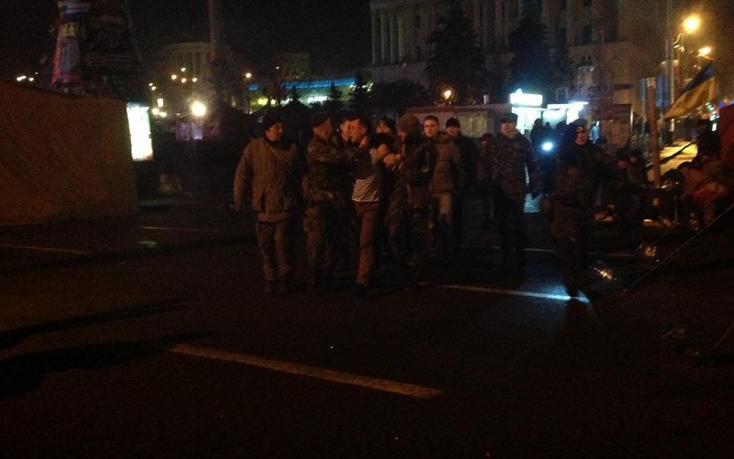 На Майдане выстояли очередную ночь / © facebook.com/andriy.parubiy