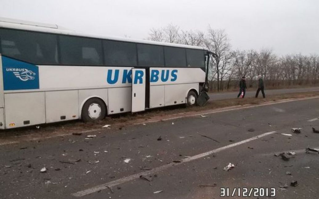 Напередодні Нового року на Донеччині сталась страшна аварія / © ura.dn.ua