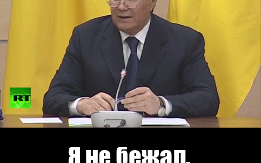 Януковича высмеяли на фотожабах / © mag.afisha.ru