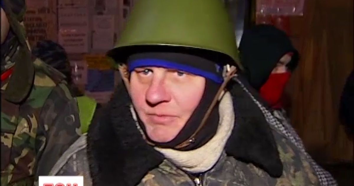 Євромайданівці не зніматимуть каски