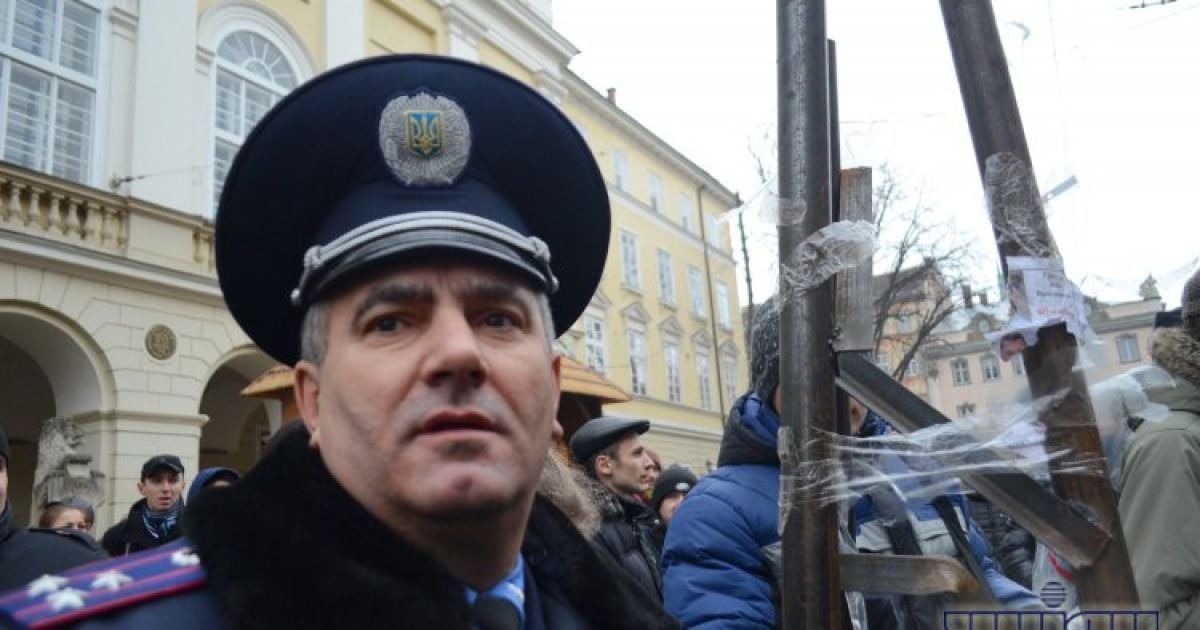 Свободівці побилися з активістами через "Стовп ганьби" / © УНІАН