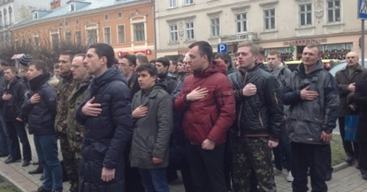 Во Львове объявили мобилизацию активистов