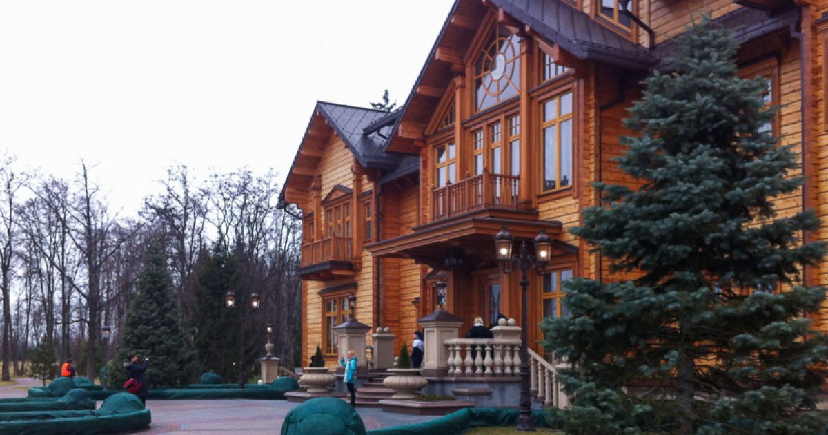 Межигорье поражает своим пафосом / © flickr.com/Александр Матвеев
