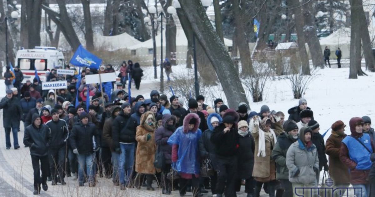 Прихильники регіоналів повернулися у Маріїнський парк / © УНІАН